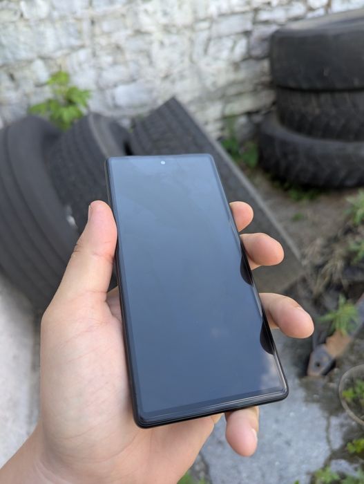 Pixel 6 8/128gb neverlock (гарний стан)