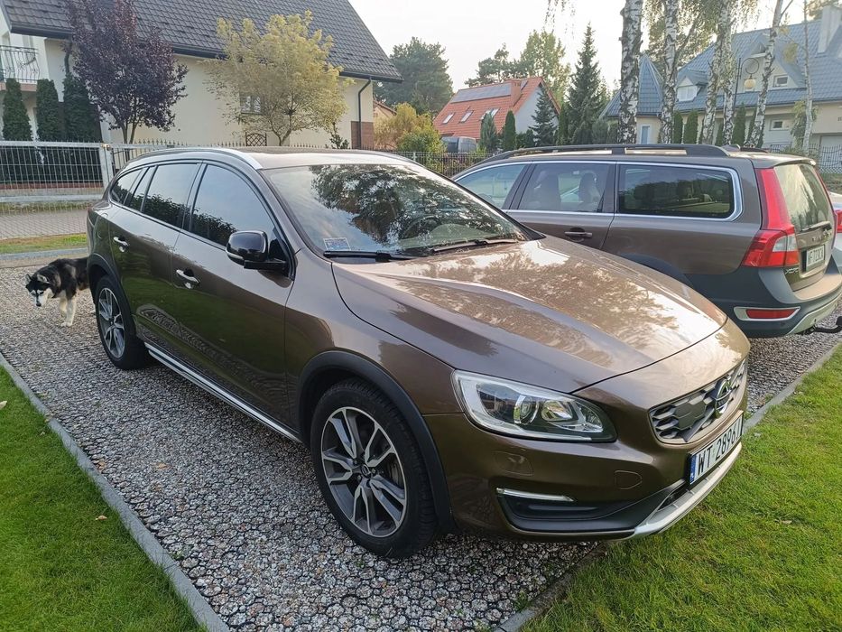 Volvo V60 Cross Country CC T5 AWD 2.5 Super Stan! PEŁNY SERWIS