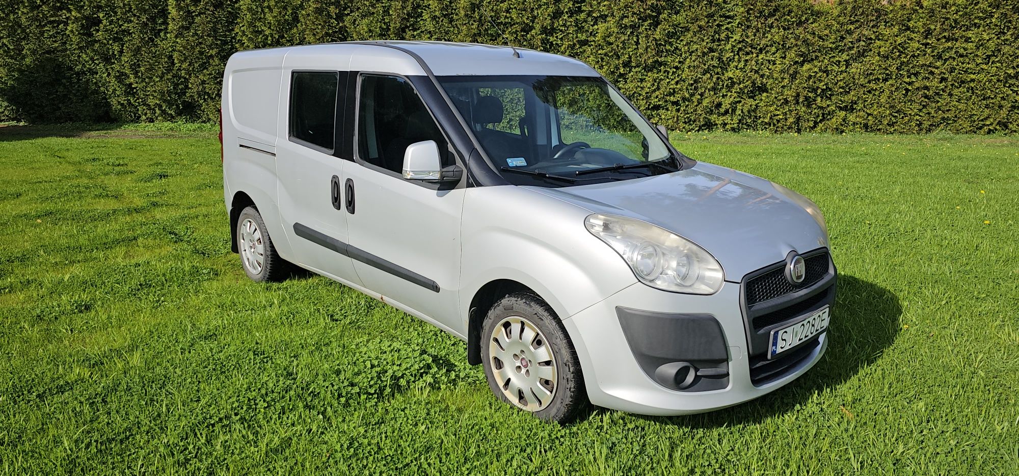 Doblo Maxi 1.4 LPG long długi klima 9l lpg na 100km, 5 osobowy