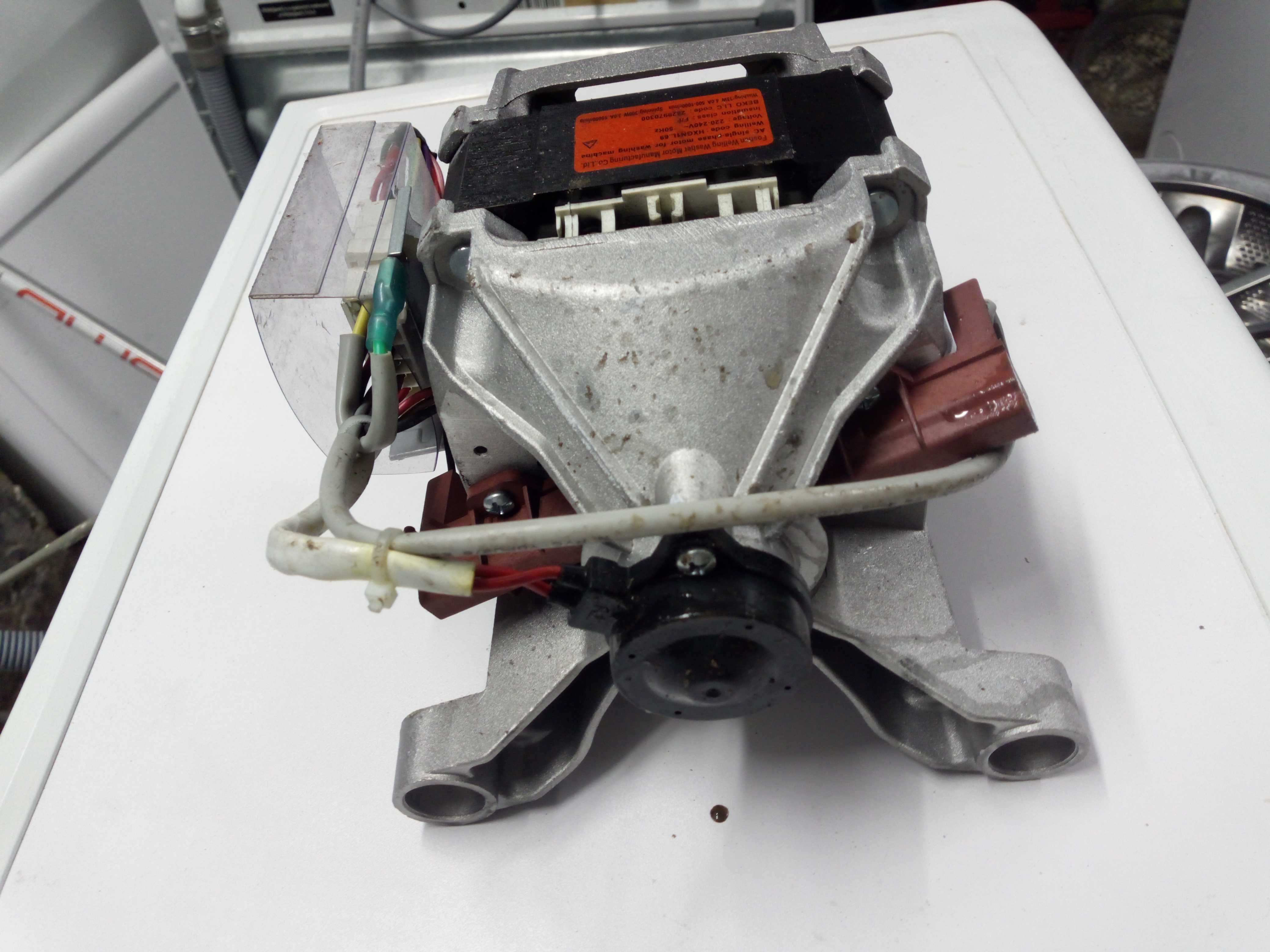 silnik napędowy HXGN1L.69 do pralki Beko WUE6511XWW