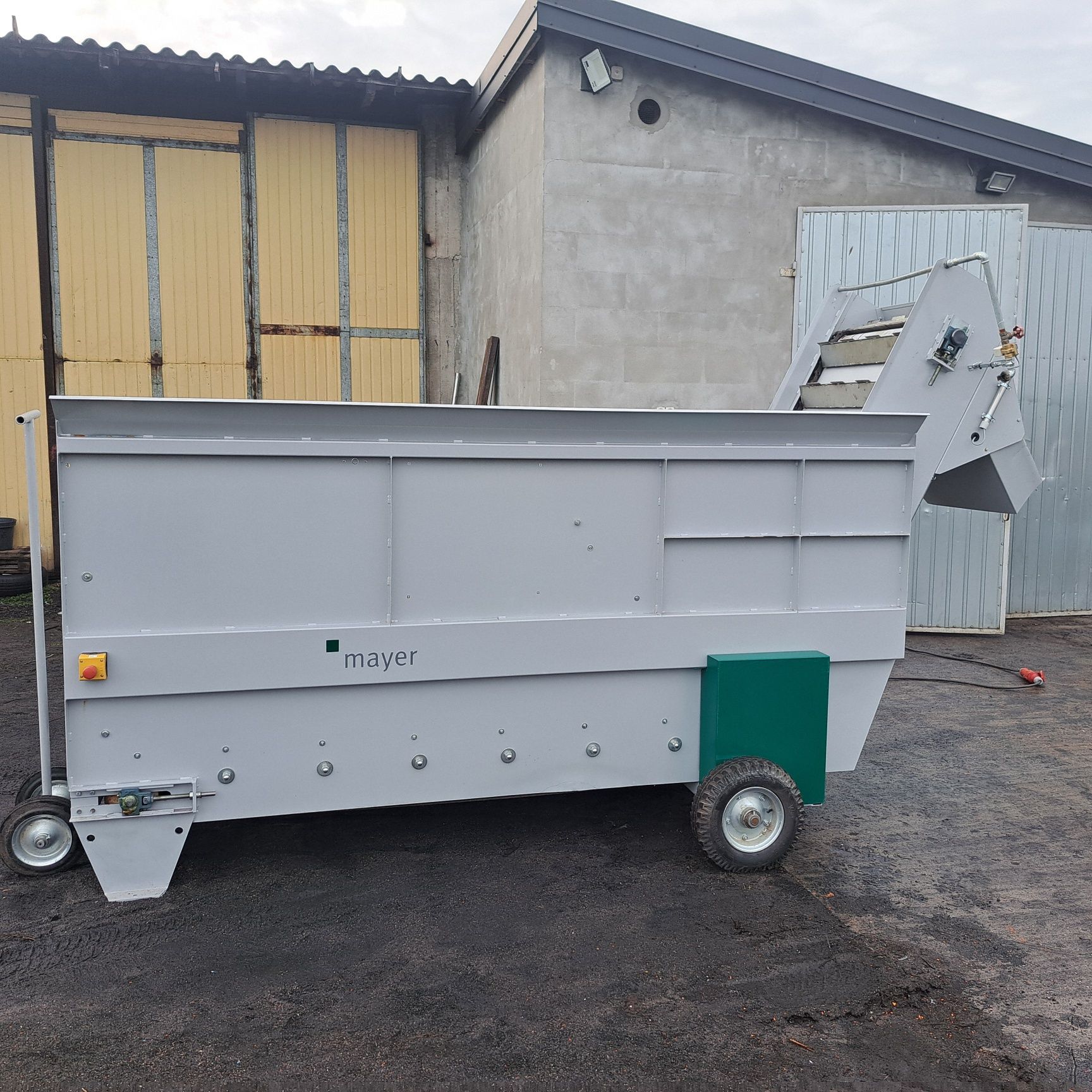 Mieszalnik ziemi torfu podłoża. Mayer 6002. Doniczkarka. 2023rok.