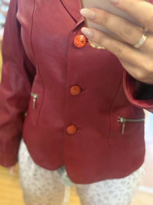 Новый Женский Кожаный пиджак, размер 46