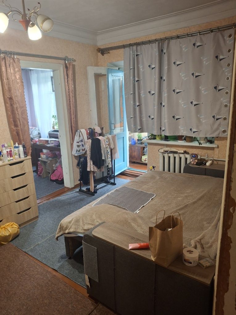 Продам 3-х кімнатну квартиру в центрі міста по вулиці Шевченка