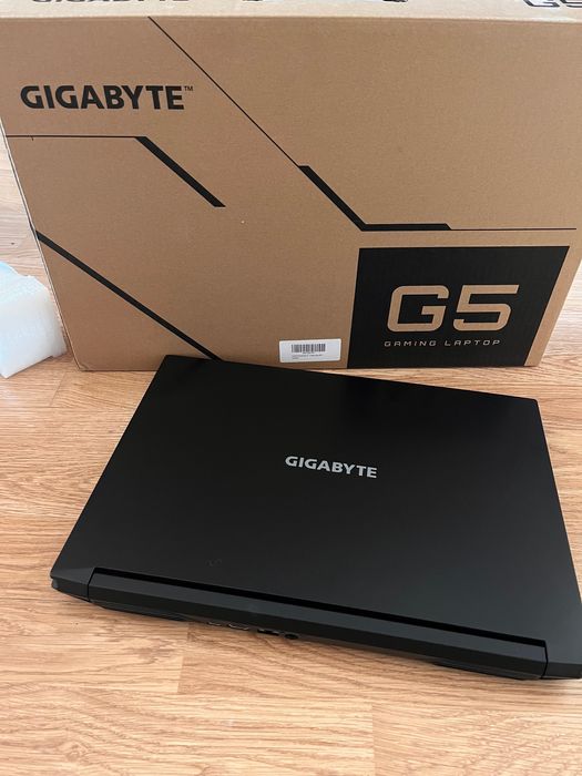 Laptop gamingowy GIGABYTE G5 MD