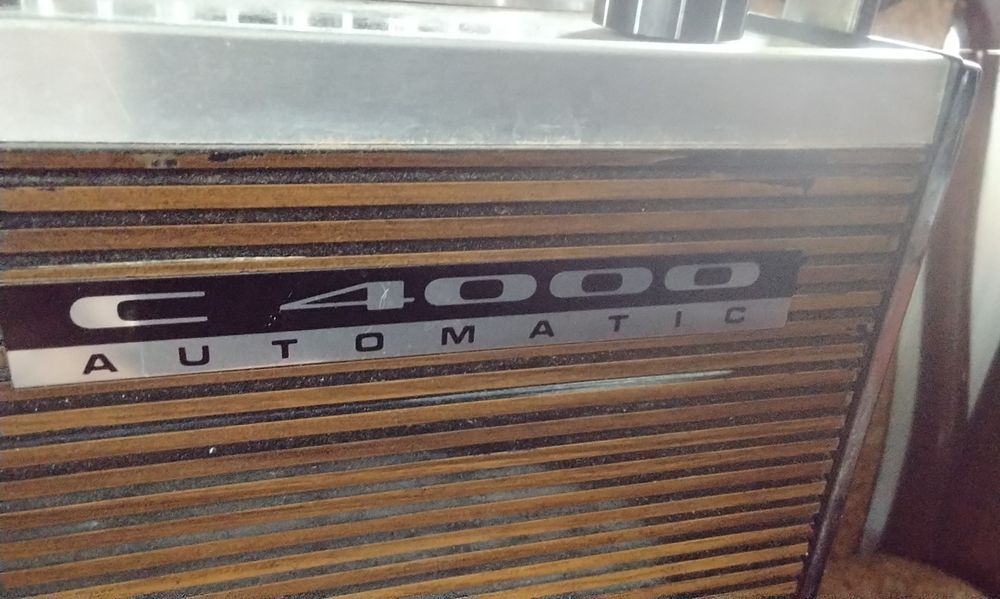 Магнітолу раритетна Грундік робоча.