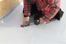 Folia membrana PVC EPDM Protan LOGICROOF Fatrafol Firestone od ręki