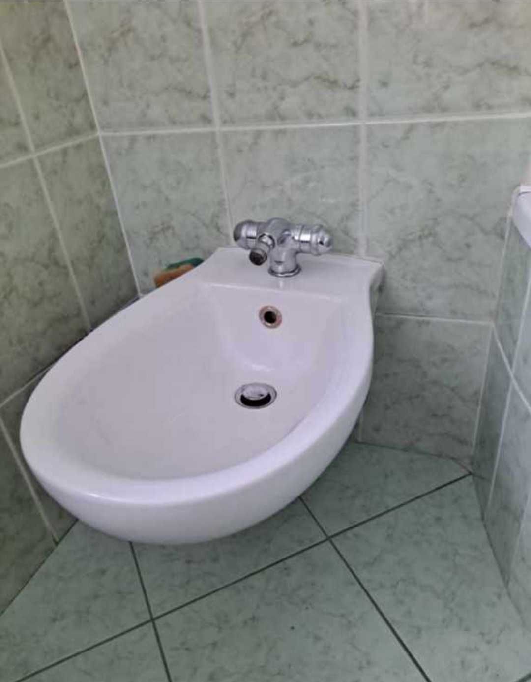 bidet , umywalka