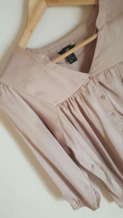 Blusa Acetinada - Como Nova
