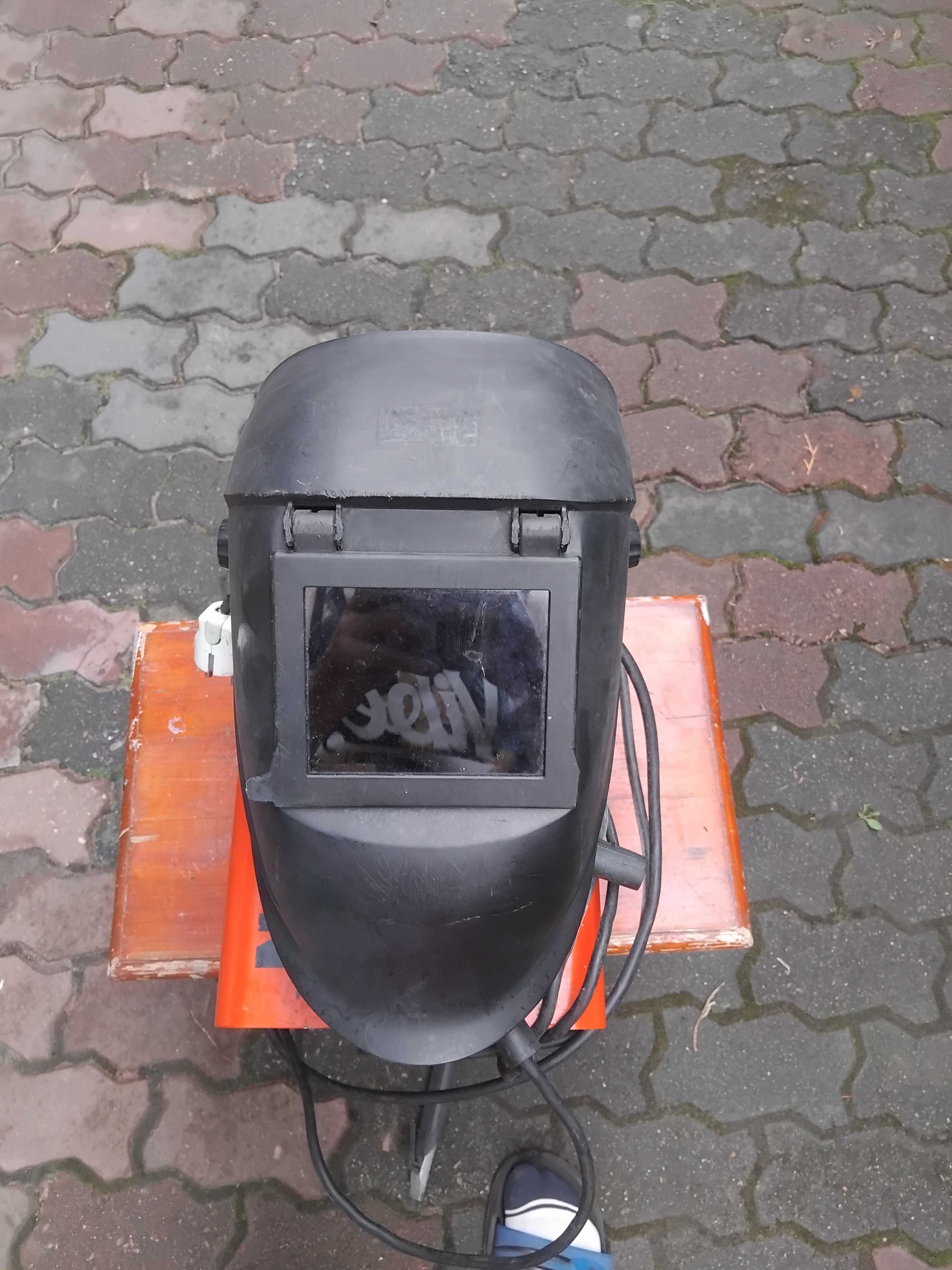 spawarka transformatorowa marki Bester, model Bester Nordic 416.