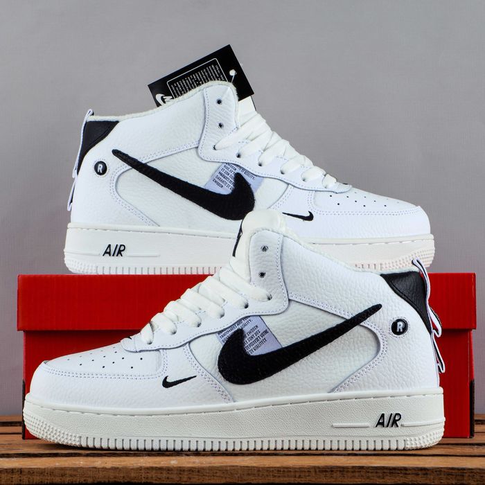 (1660) Чоловічі Зимові Кросівки Nike Air Force з хутром (41-46)