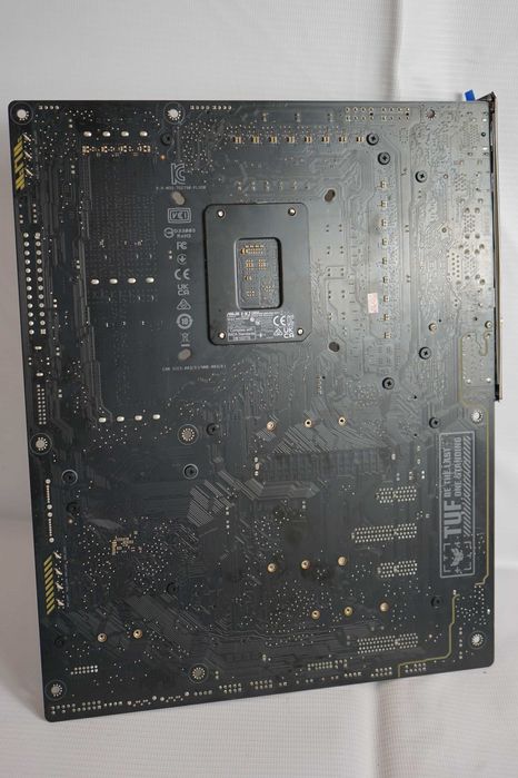 Материнська плата ASUS TUF GAMING Z790-PLUS WIFI DDR5 LGA1700