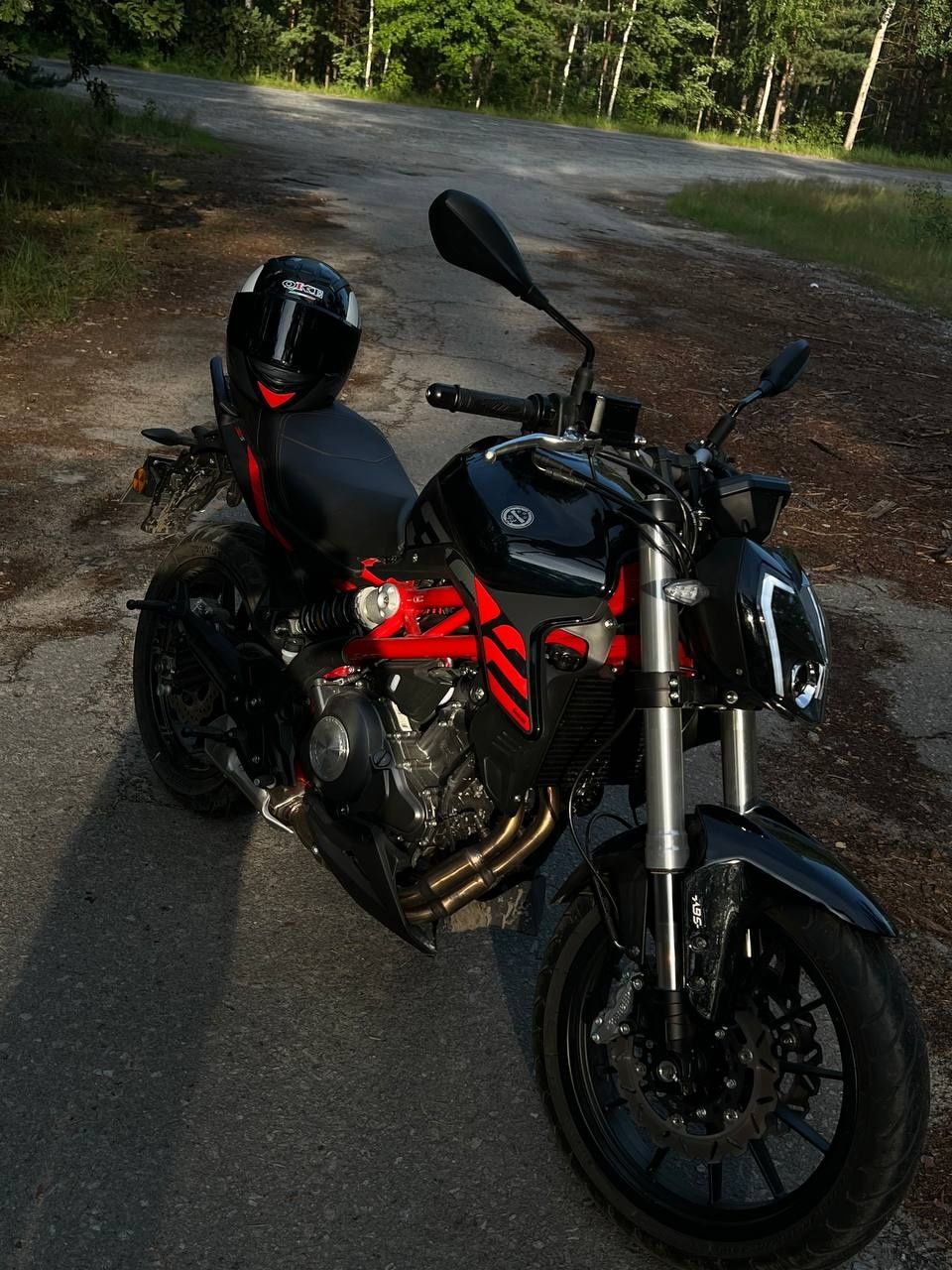 Benelli tnt 302s