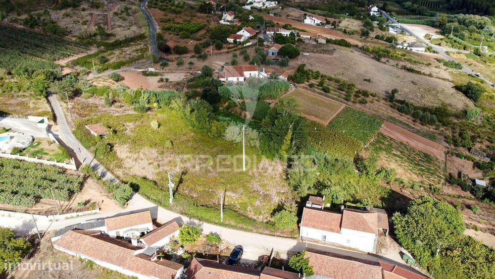 Terreno com viabilidade de Construção a 7km de Caldas da Rainha