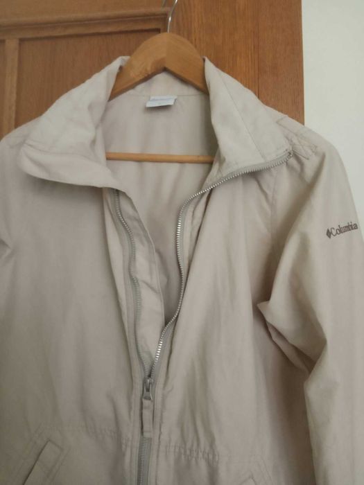 Куртка  вітровка жіноча  COLUMBIA