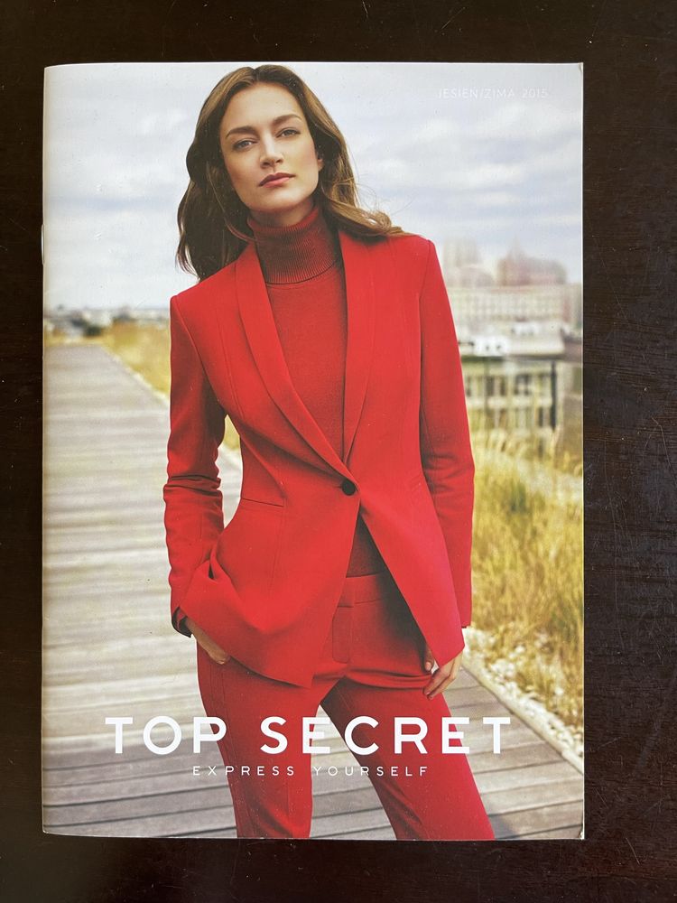 Top Secret czerwony garnitur + sukienka - I Komunia, Chrzest
