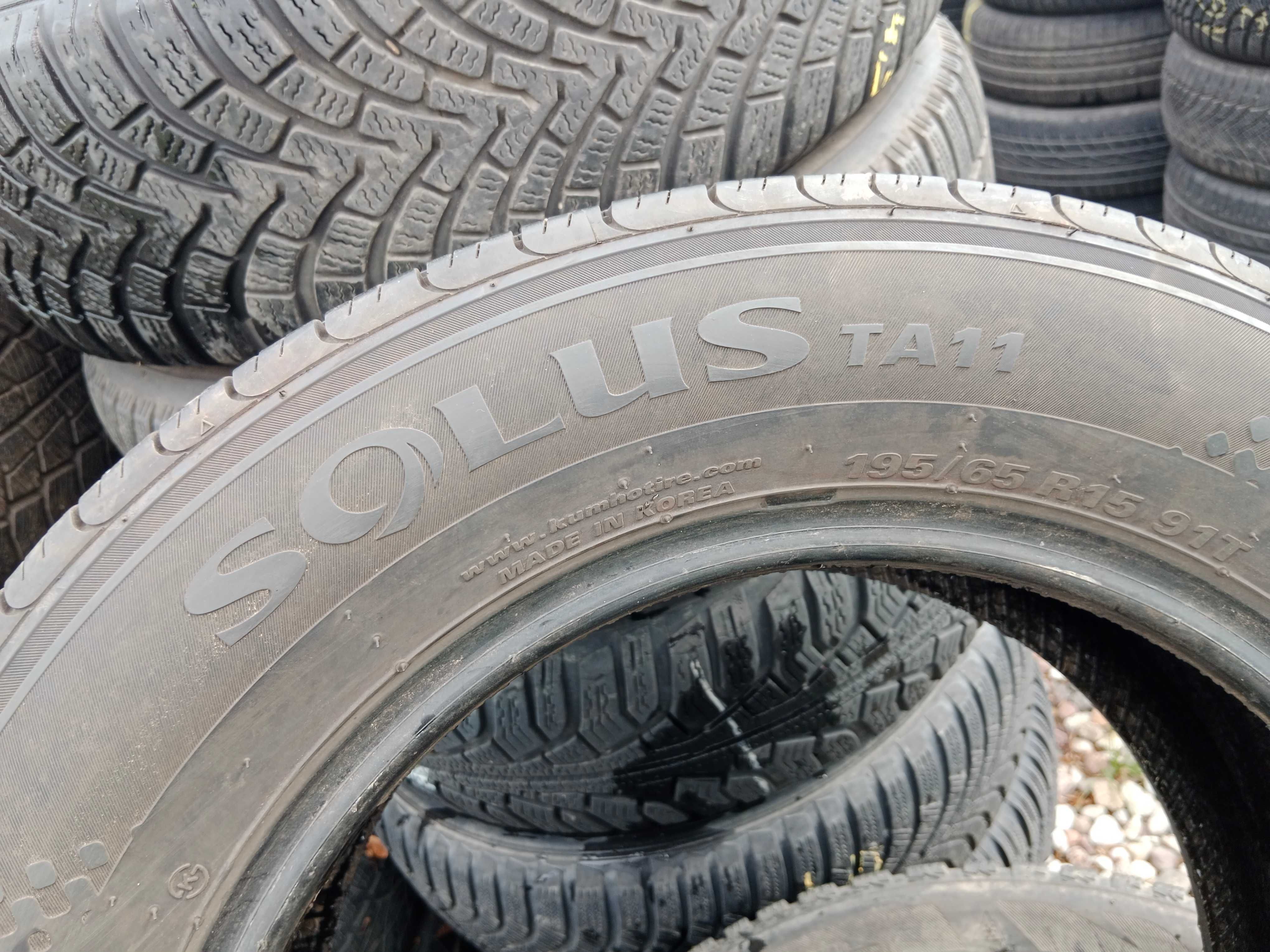 Opona używana 195/65R15 Kumho Solus TA11 1szt.