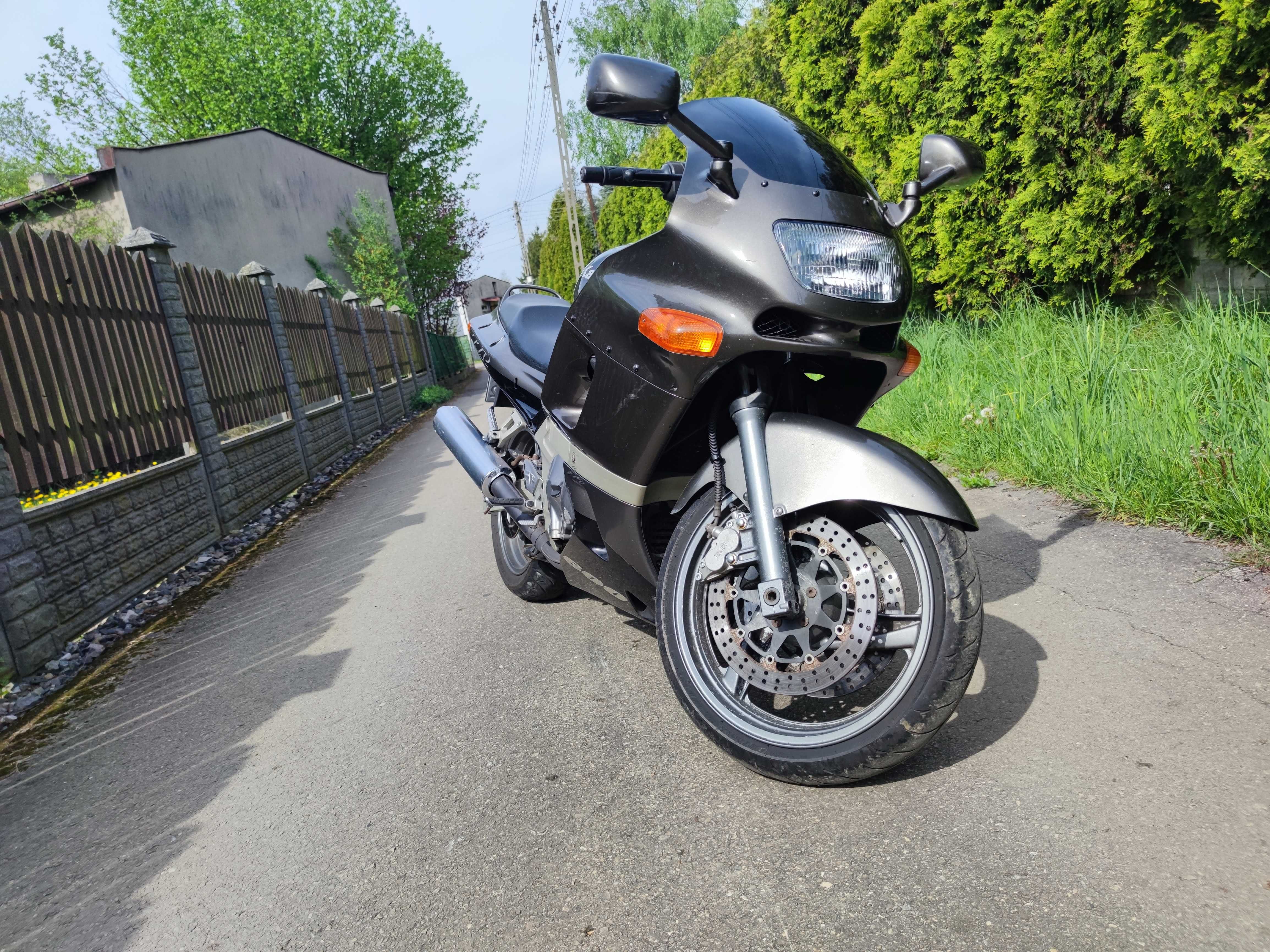 Kawasaki ZZR 600, POLECAM, rok produkcji 2000r, (1właś. od 2016r)