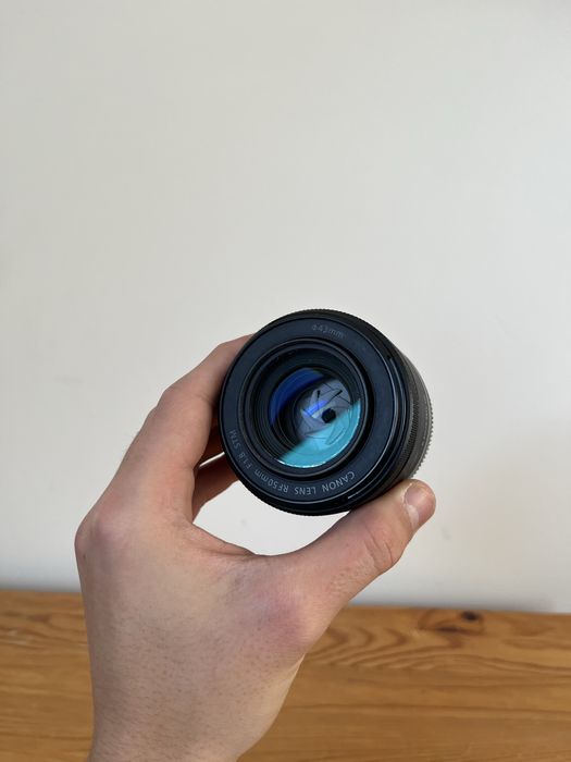 Canon EOS r50 + 50mm 1.8 rf + 18-45 rf + baterie i ładowarka