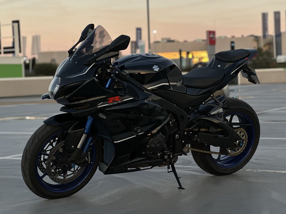 SUZUKI GSXR1000RA ABS - Full Extras!