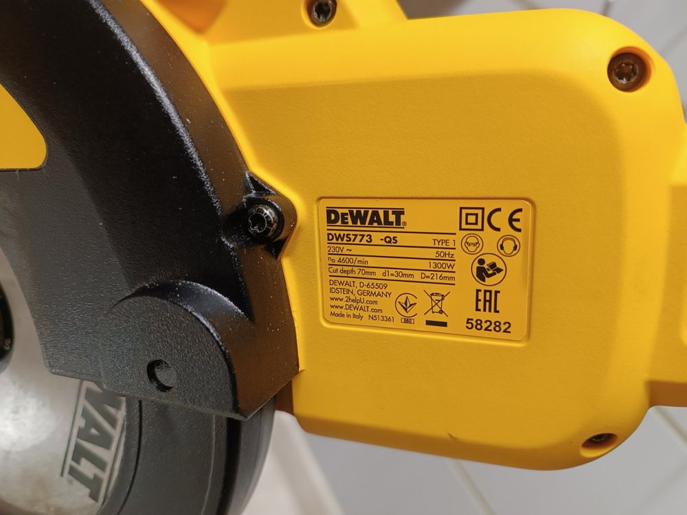 Dewalt DWS 773 торцовка деволт з протяжкою