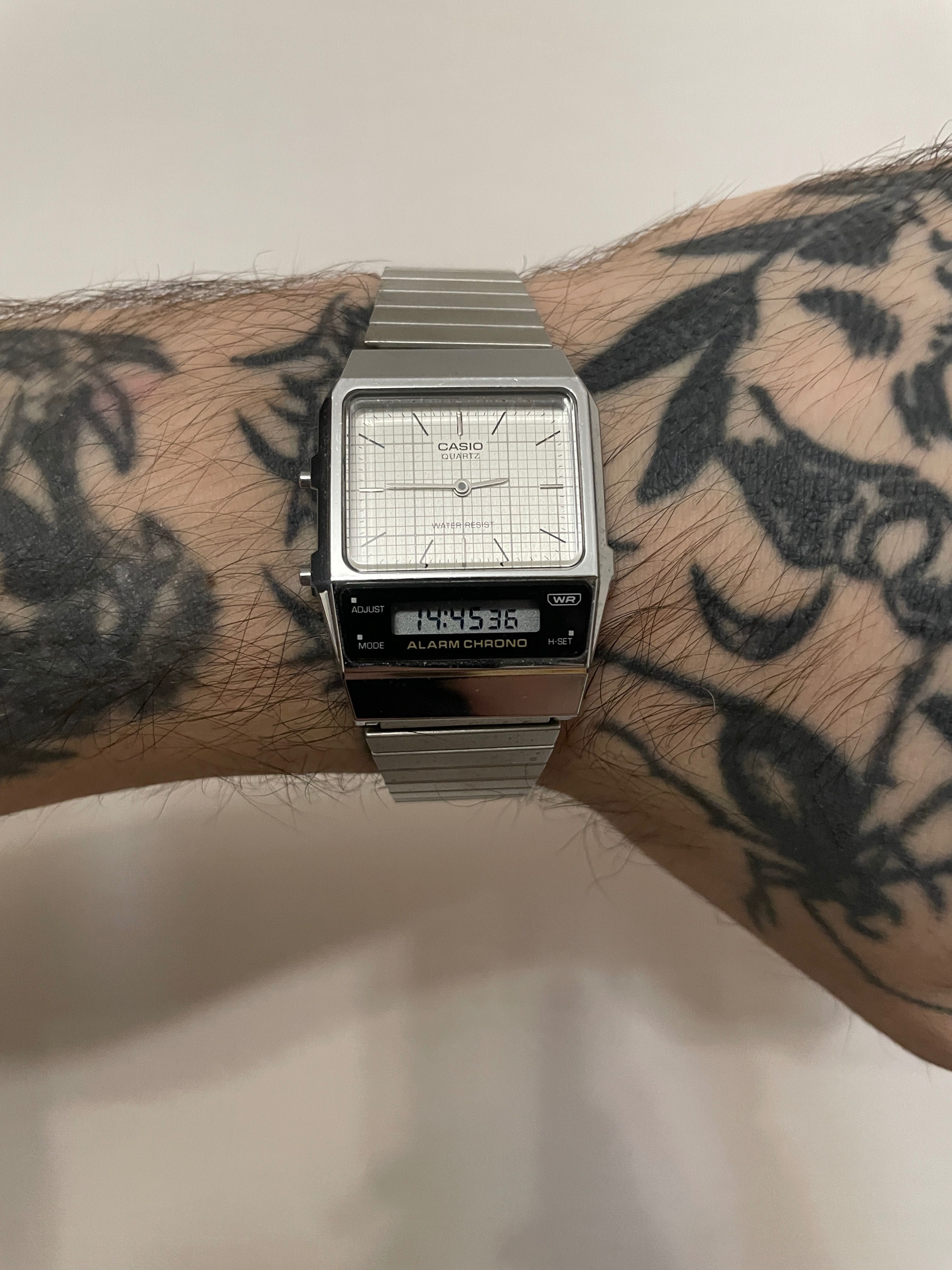 Годинник Casio Quartz original