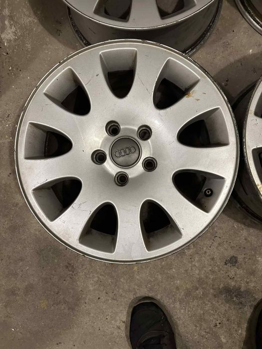 Alufelgi Audi 5x112 16 cali kpl 4szt