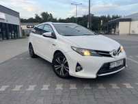 Toyota Auris Hybrid Kombi Premium CVT 2014