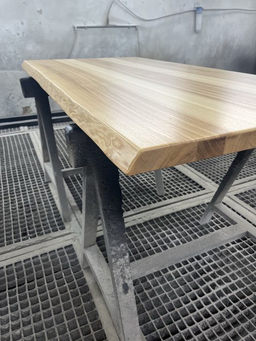 Підвіконня з дерева