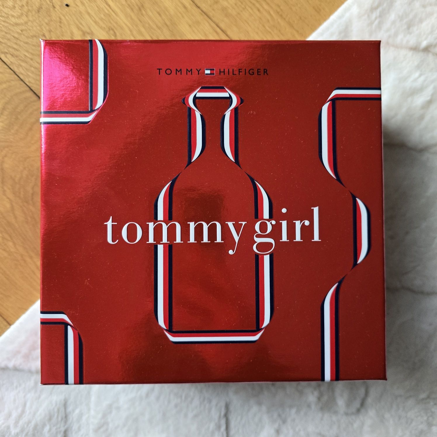 NOWY Tommy Hilfiger Girl woda toaletowa 50 ml balsam do ciała 100 ml