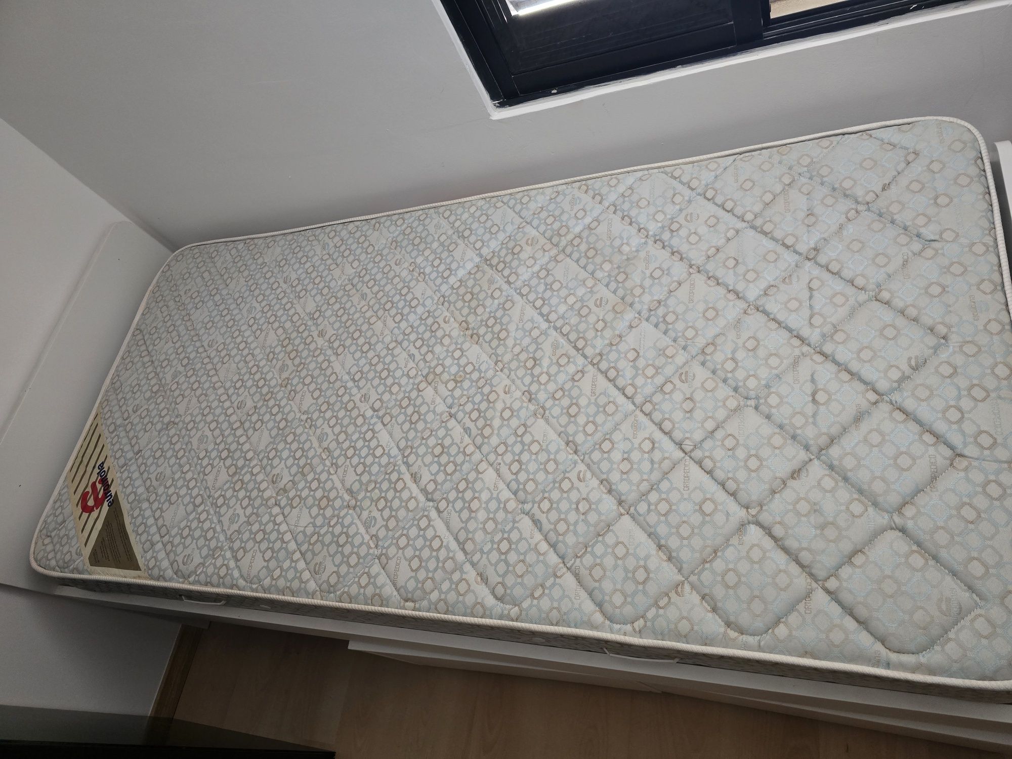 Ikea cama slãkt de solteiro