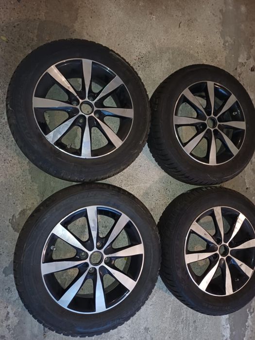 Felgi z oponami zimowymi 15 cali,  4x100, opony Toyo 175/65R15 22r