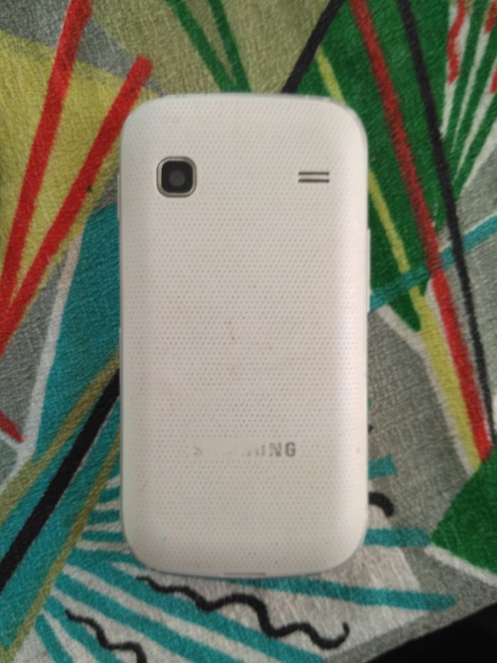 Samsung gt-s5660