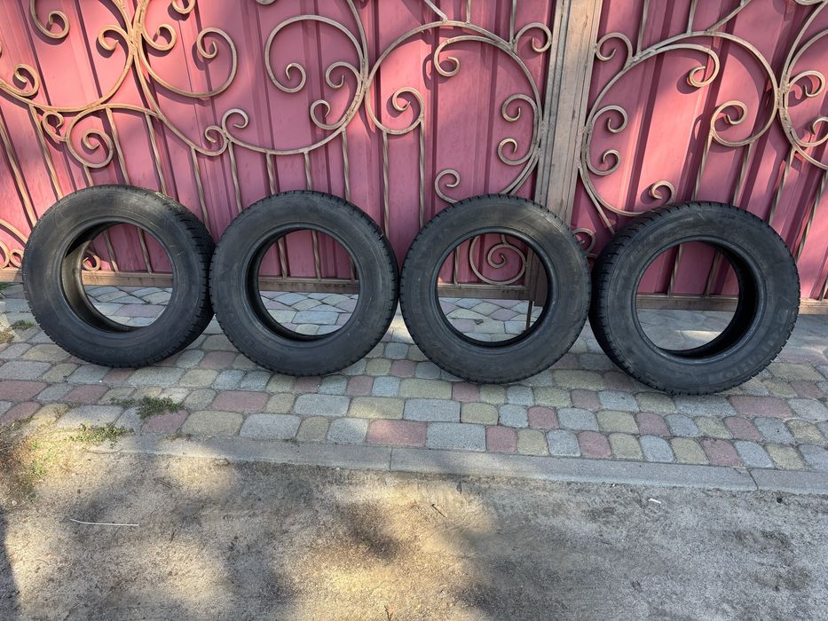 Зимові шини Kumho I'zen kw31 195/65 R15