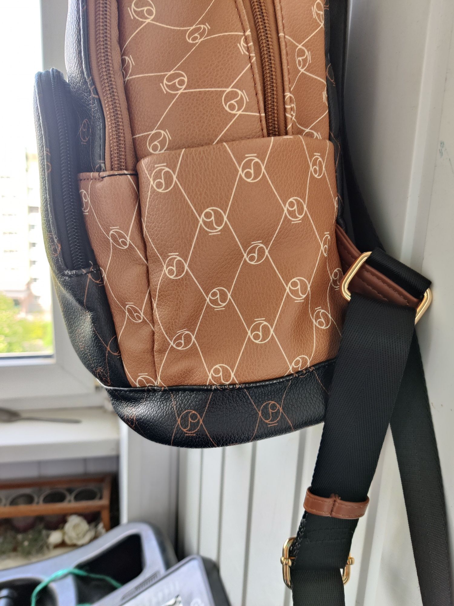 Piękny pojemny plecak nobo monogram brązowe czarny