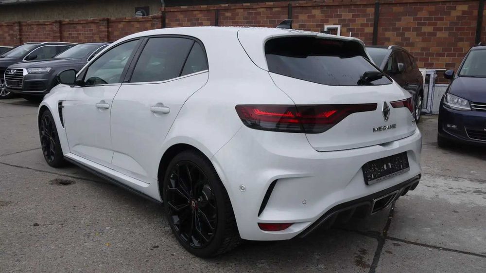 Бампер Renaul Megan 4 RS Рено Меган 4 РС запчастини розборка шрот