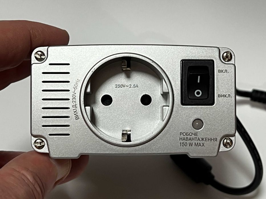 Инвертор, преобразователь напряжения с 12V на 220V Энергия ЭН 800