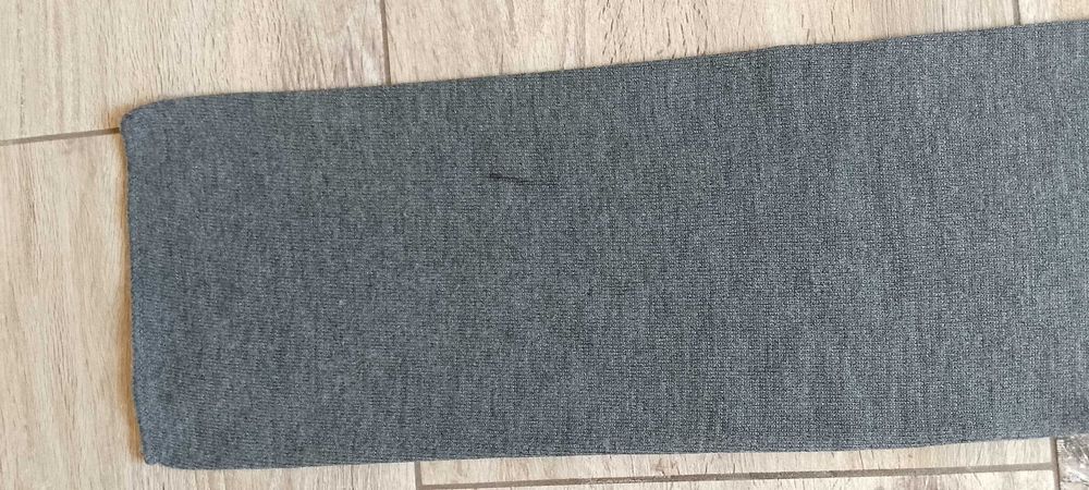Шарф Levi's сірого кольору акрил чоловічий / унісекс, Італія