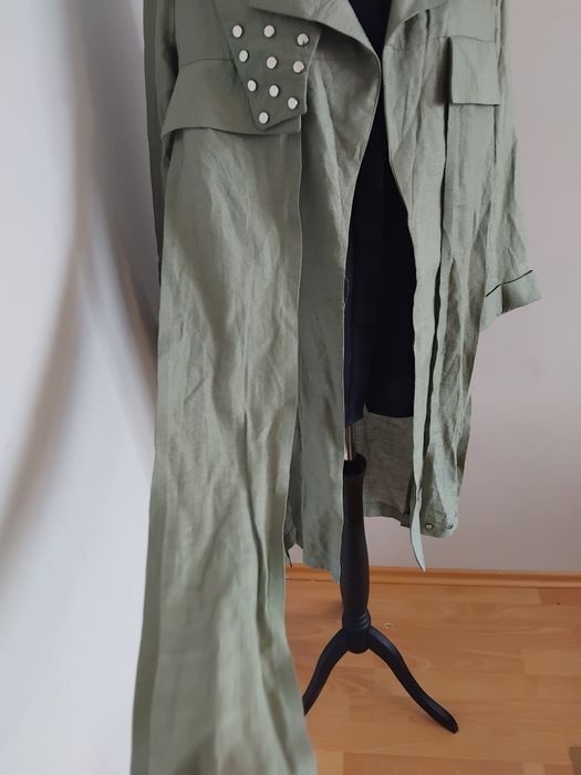 Zielony khaki płaszczyk narzutka luźny beż zapinania L M 38 40