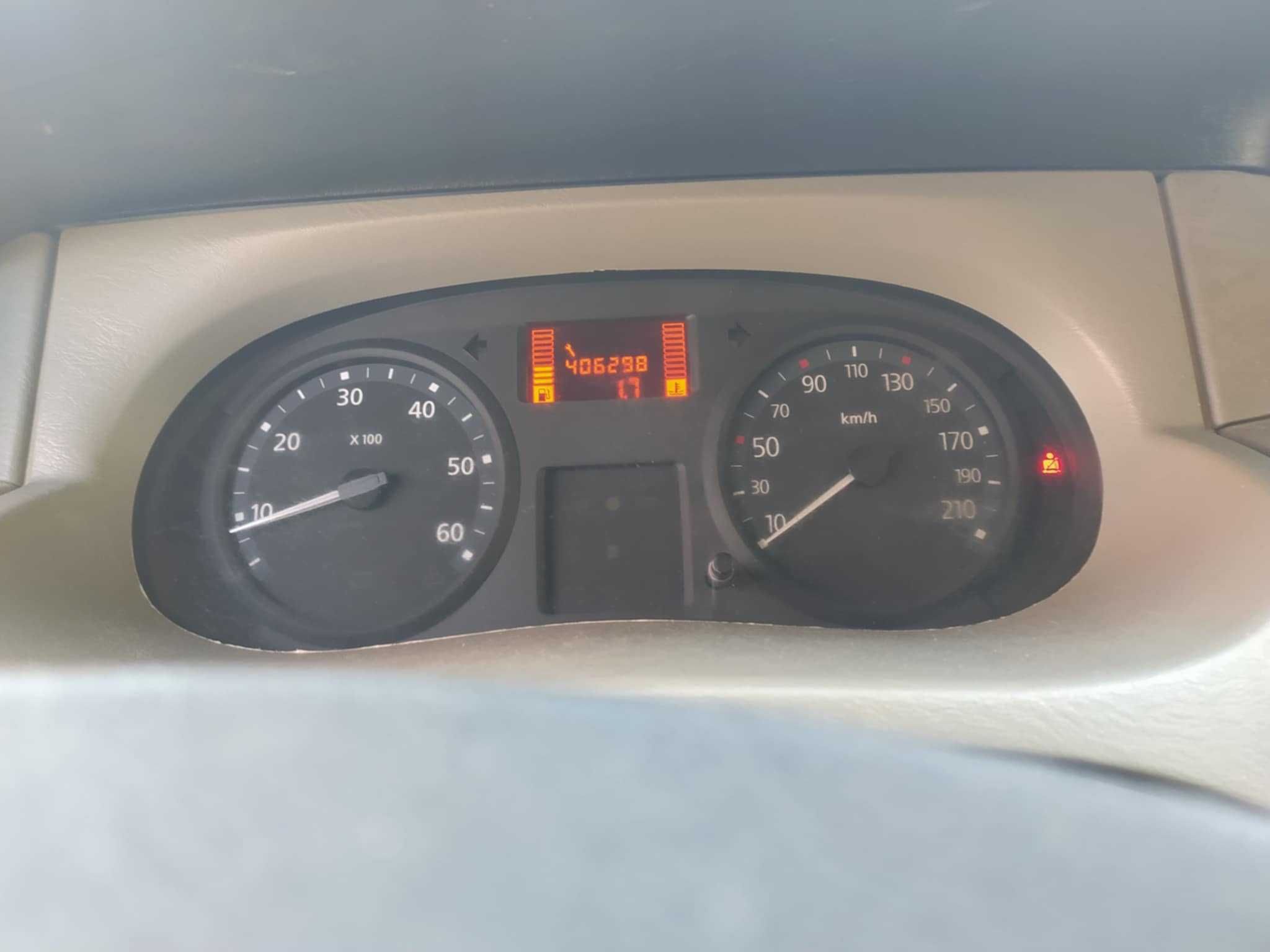 Renault Trafik 2010r 2.0l