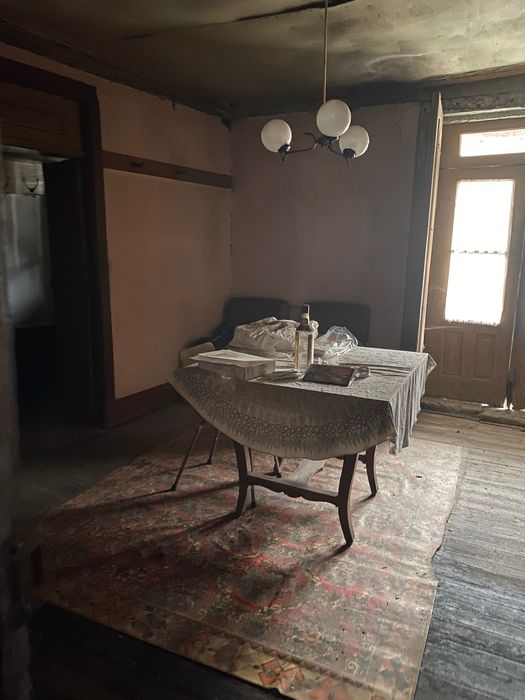 Vende-se moradia para investimento