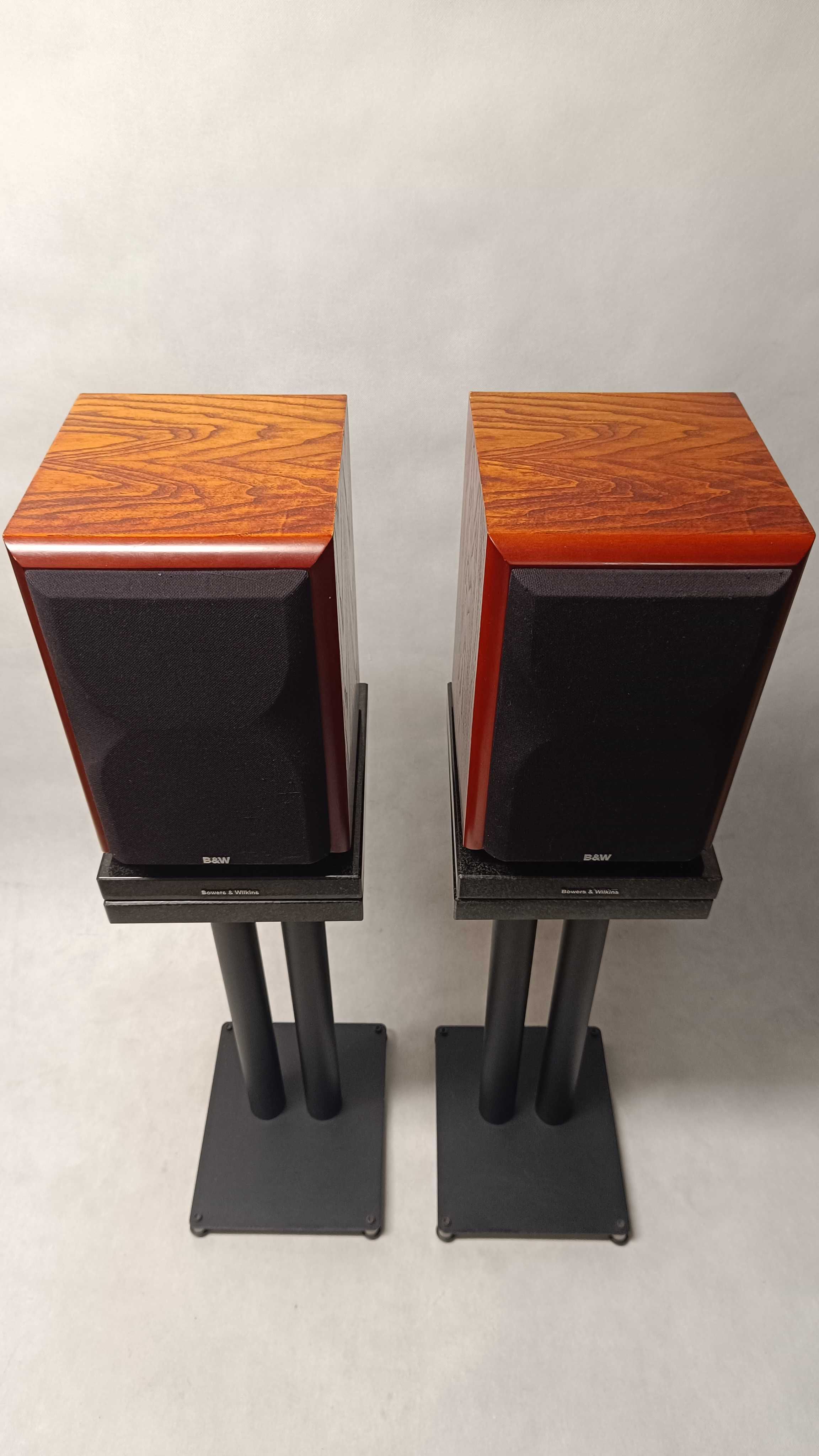 Zestaw kolumn Bower & Wilkins CDM 2