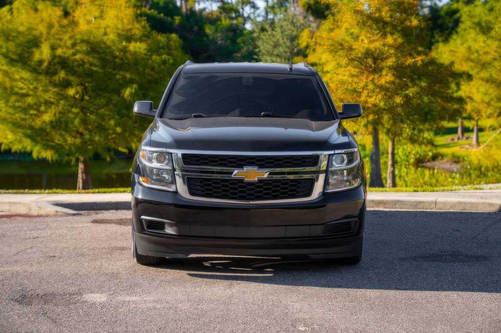 Chevrolet Tahoe LS      2017