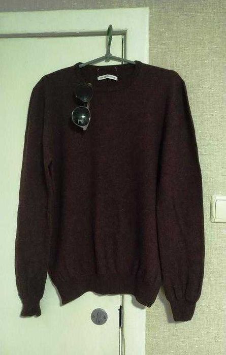 Свитер из шерсти мериноса баклажанового цвета от marks & spencer