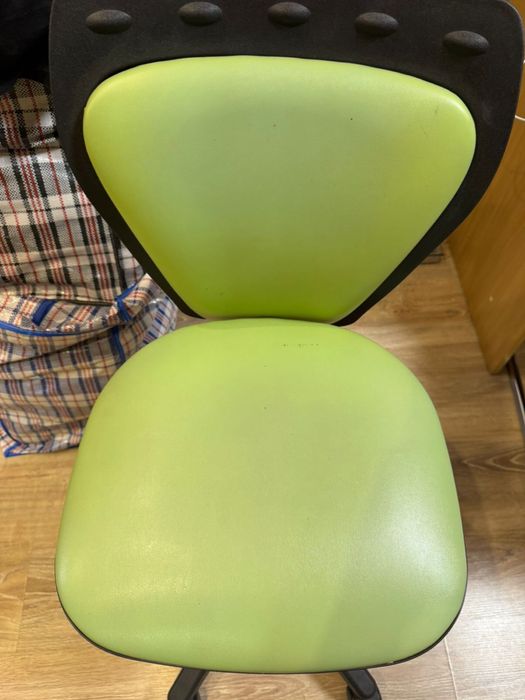 Компьютерный стул