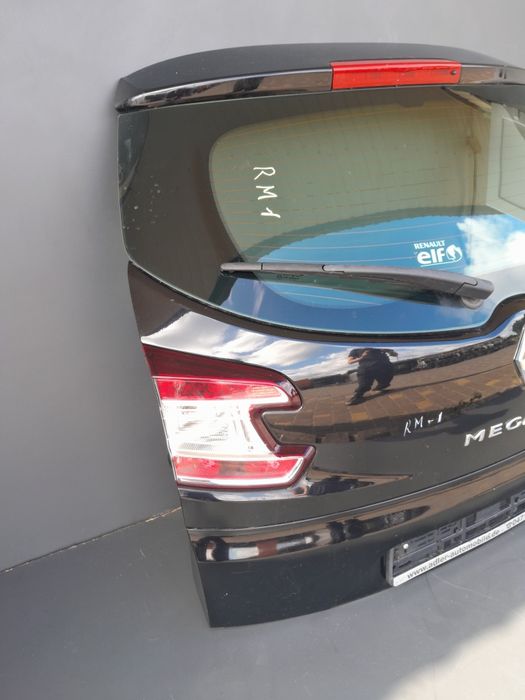 Кришка багажника Рено Меган 3 2008-2015р Ляда Renault Megane 3