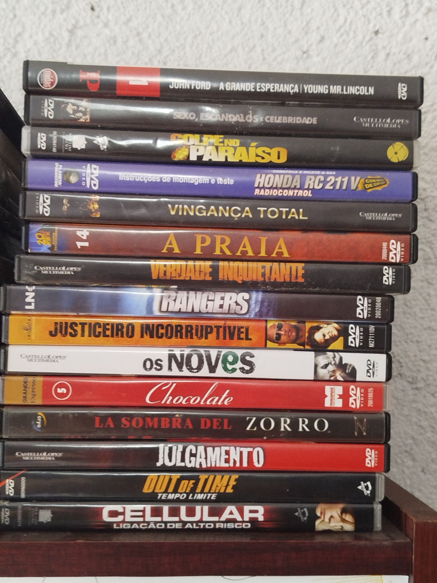 DVDs de filmes novos