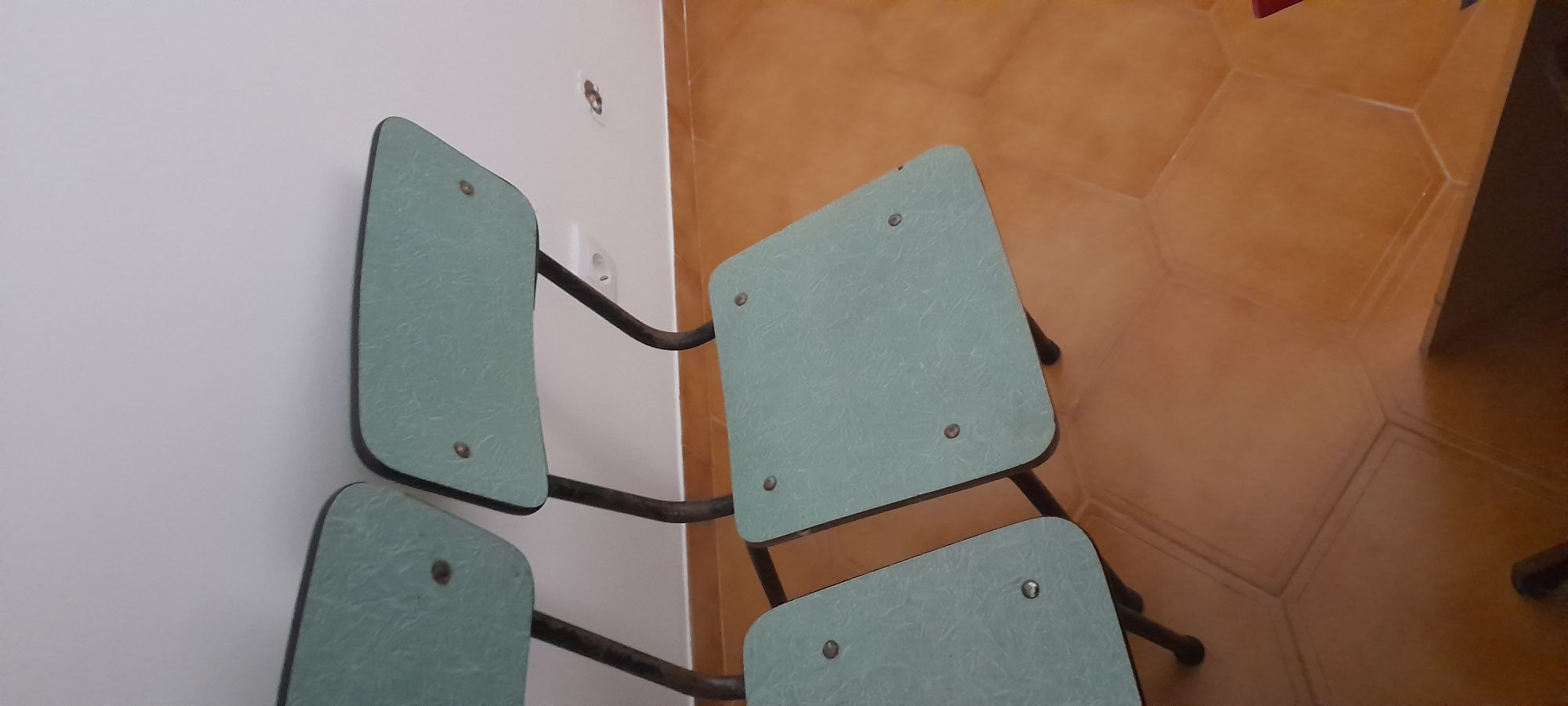 Conjunto de Cadeiras Verdes