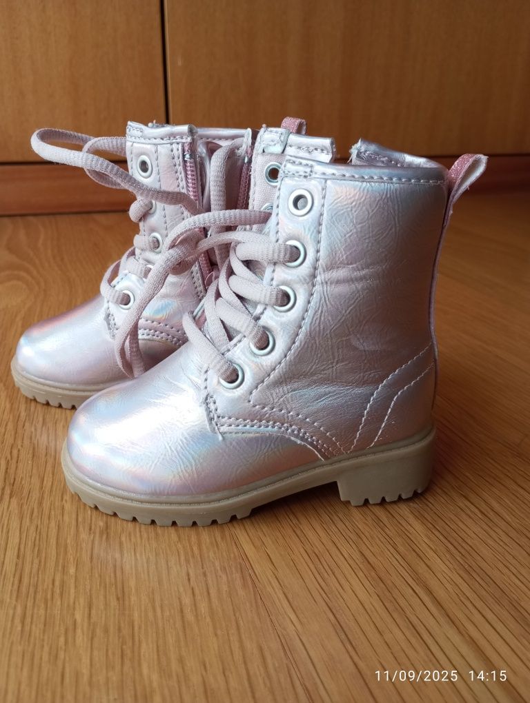 Botas menina tamanho 20