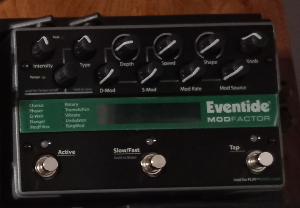 Eventide modfactor, chorus, flanger, paser, rotary.