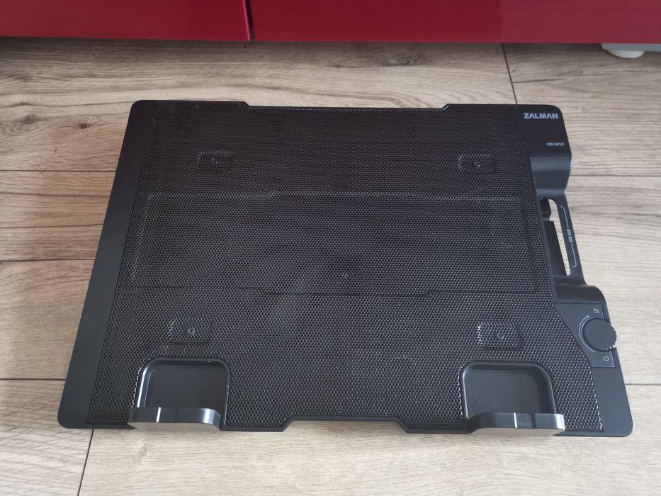 Podstawka chłodząca do laptopa Zalman ZM-NS2000